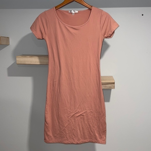 Nude pink bodycon t‎ shirt dress